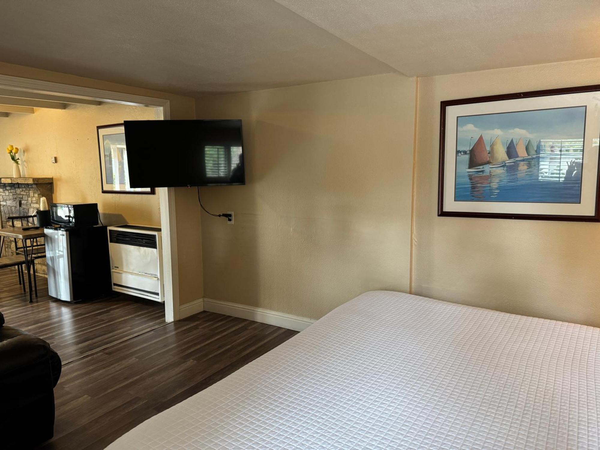 Carmel Resort Inn Ngoại thất bức ảnh